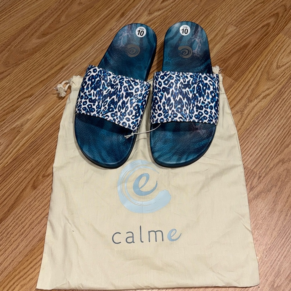 New Johnny Was Calme Blue Tiger Slides Size 10
